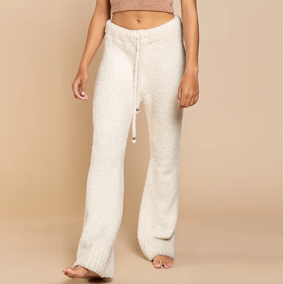 POL| Fuzzy Knit Lounge Pants - Picture 2 of 12